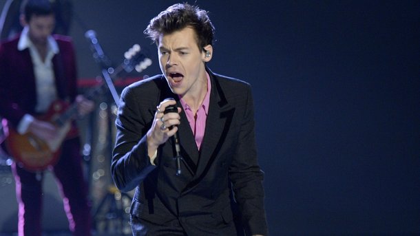 Harry Styles offre un dernier show explosif et promet de revenir bientôt!
