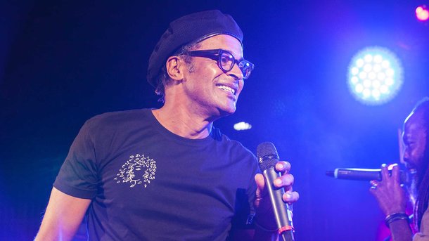 Back to Africa : Yannick Noah signe son retour avec un nouveau titre solaire !