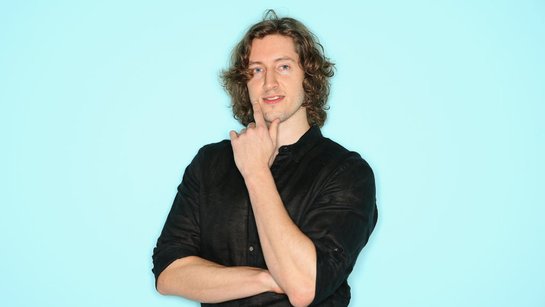 Dean Lewis