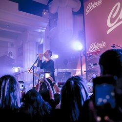 Calogero sur la scène du Concert Pop Love à Nice