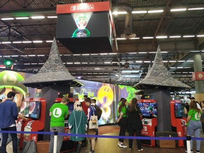 Stand Luigi's Mansion 3