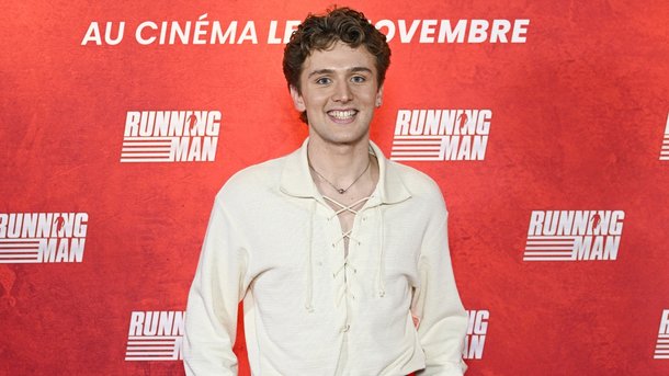 "Ce n’est que le début" : Bastiaan (Star Academy) en studio avec un proche de Clara Luciani et Woodkid