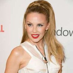 Kylie Minogue avec le look de Madonna