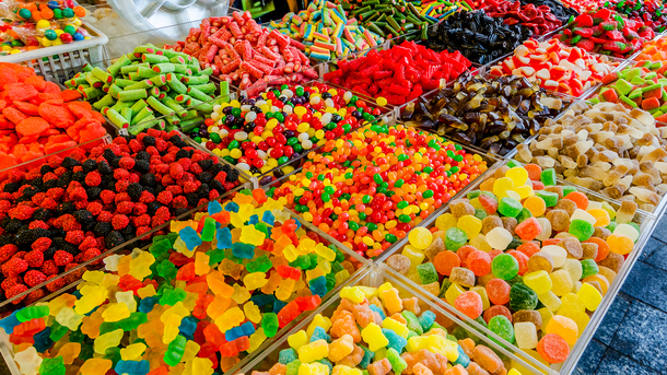Les infos du Réveil Chérie :  Un jeune entrepreneur de 11 ans vend des bonbons sans allergènes