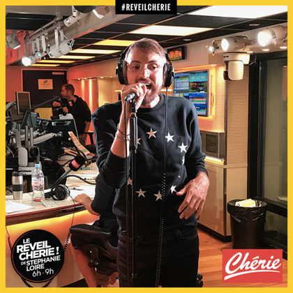 Christophe Willem chante le titre "Marlon Brando" en live 