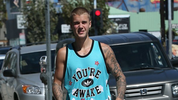 Justin Bieber : découvrez son nouveau tatouage!