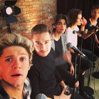 Niall Horan: Keepin it daily ! #livestream