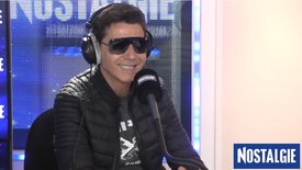 Jean-Luc Lahaye : En plus de la musique, j'ai une passion pour le parachutisme