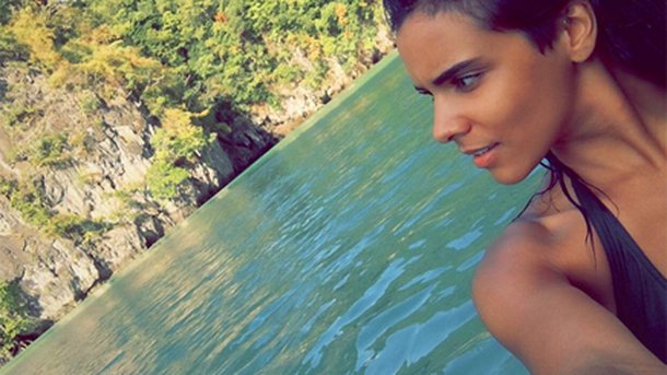 Shy’m dévoile de nouvelles photos de ses vacances en Thailande!