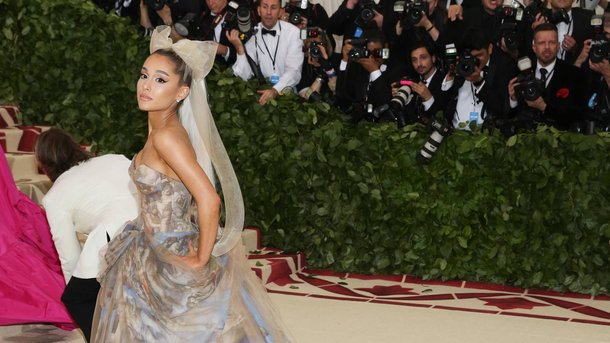 Ariana Grande: sublime en couverture du magazine ELLE