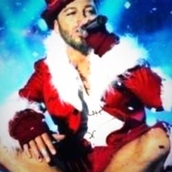 Christophe Maé : Prenez soin de vous et joyeux Noël a tous!!!!! 