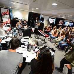 Charlie Puth chez C'Cauet sur NRJ