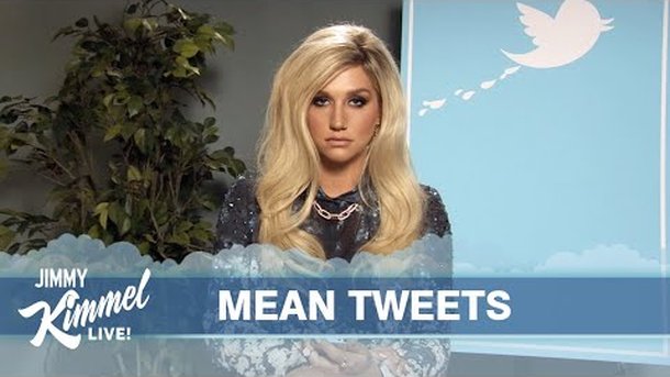 Selena Gomez, Katy Perry, Adame Levine : ils s'amusent des critiques sur Twitter