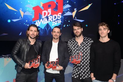 Dimitri Vegas et Like Mike - The Chainsmokers - NRJ DJ AWARDS 2016 - La Cérémonie