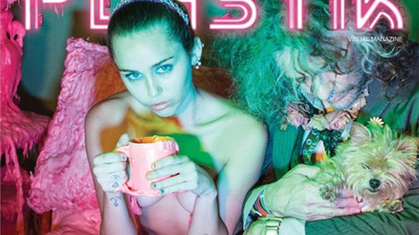 Miley Cyrus: une nouvelle couverture très plastique!