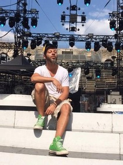 Christophe Maé ‏:  Quelques heures avant le show on vous attend! NÎMES!!!! 