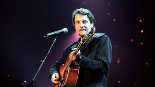 Francis Cabrel : son histoire personnelle avec son village d'Ast