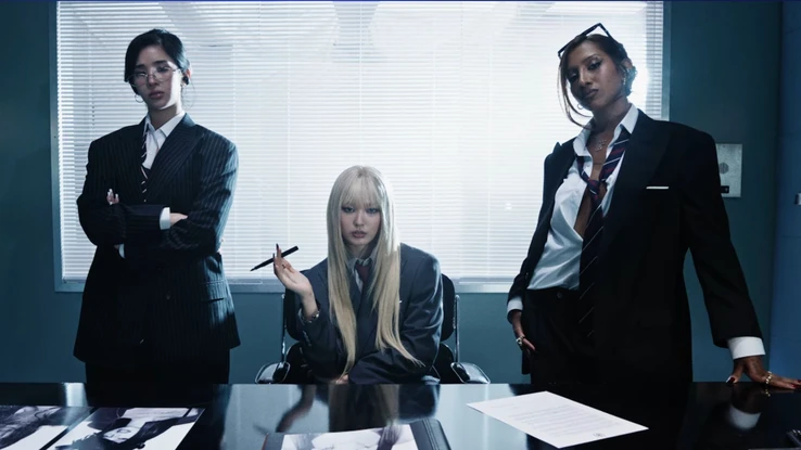 Capture d'écran de la bande-annonce du clip de "Animal", le nouveau single de Katseye