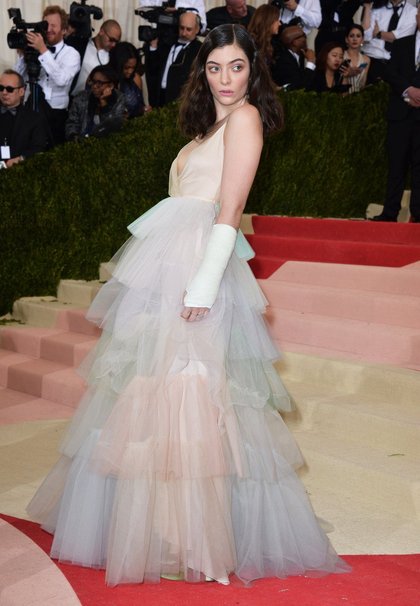 Lorde au MET Gala 2016