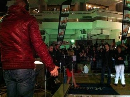 Cauet sur le Yacht des NRJ Music Awards 2011