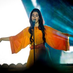 Lana Del Rey: hippie chic en 2013