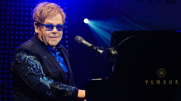 Ces artistes qui ont rendu hommage à Elton John sur le projet "Revamp"