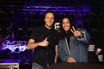 Vianney et Hatik - Backstage NRJ Music Awards Paris Edition