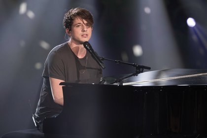 Charlie Puth - Cérémonie NRJ Music Awards 2016
