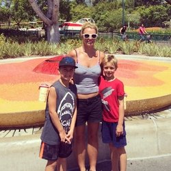 Britney Spears : son évolution en 33 looks !