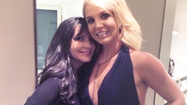 Britney Spears: au strip club avec sa mère!