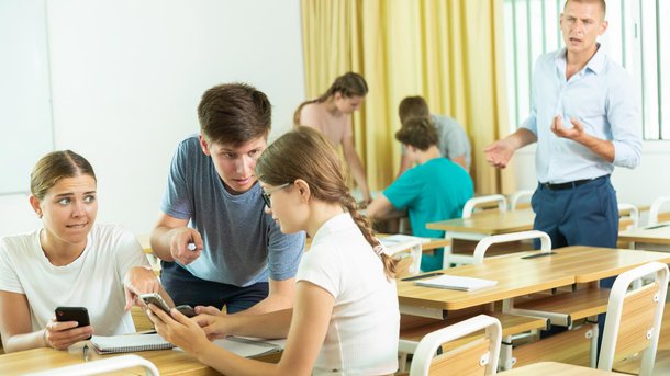 Les infos du Réveil Chérie : Un collège utilise cette méthode pour éviter d’exclure ses élèves indisciplinés