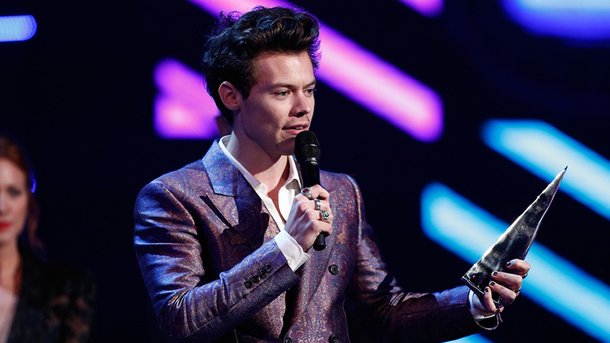 Harry Styles : son hommage émouvant aux victimes de Manchester