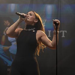 Vitaa - NRJ Music Tour Lyon 2024