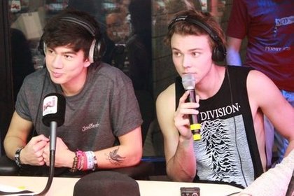 Mercredi 2 Avril avec 5SOS