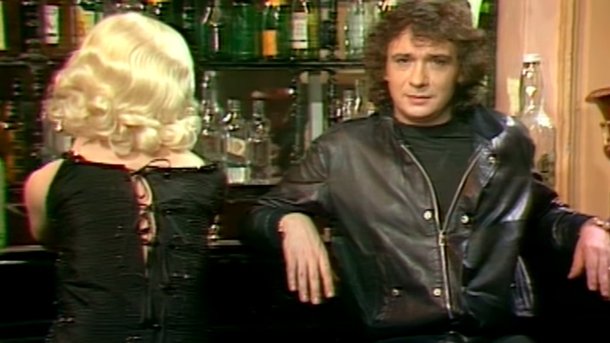 Michel Sardou - être une femme