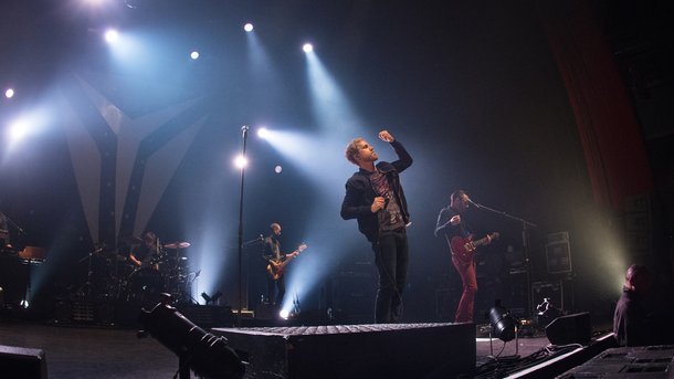 Kyo crée la surprise en plein concert avec l'annonce d'un nouvel album