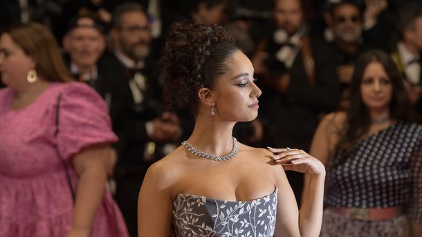 Moquée sur son physique, Léna Situations répond avec classe