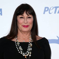 anjelica-huston