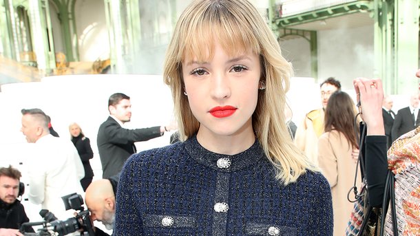 Angèle : une nouvelle reine de la mode