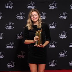 Louane (Artiste Féminine Francophone de l'année) - NRJ Music Awards 2017
