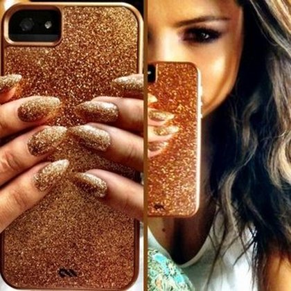 Selena Gomez : Et oui, je suis ce genre de fille... lol"
