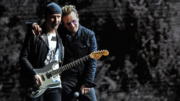 U2 : pourquoi leur guitariste The Edge porte ce surnom ?