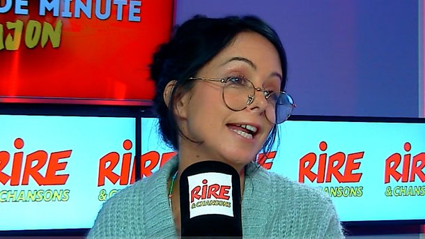 La Bajon - Mamie Bajon en caisse - La drôle de minute de La Bajon - Vidéo et podcast
