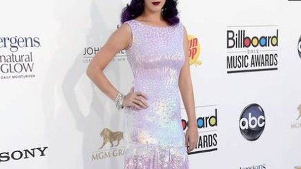 Katy Perry n’est pas parfaite et elle le montre !