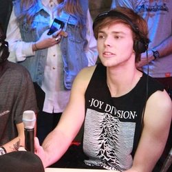 Mercredi 2 Avril avec 5SOS
