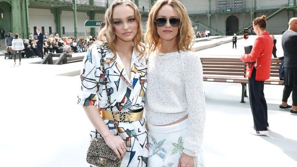 Lily-Rose Depp : sur les traces de sa célèbre maman Vanessa Paradis