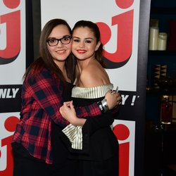 Selena Gomez à Paris: rencontre avec ses fans