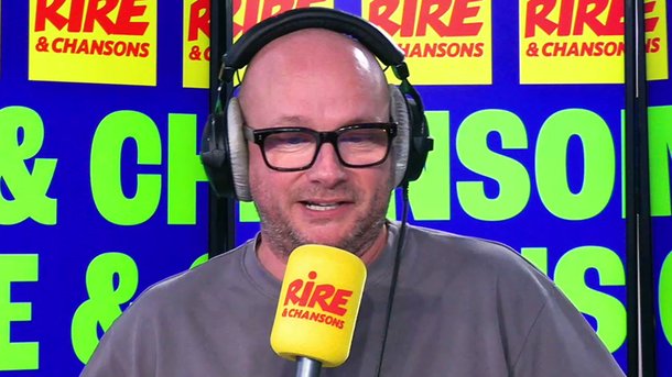 Didier Mescatol (alias Julien Schmidt) et son Super Mescatol Show expliquent la politique