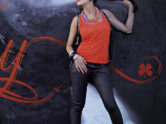 kenza-farah