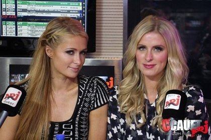 Mercredi 1 octobre avec Paris & Nicky Hilton